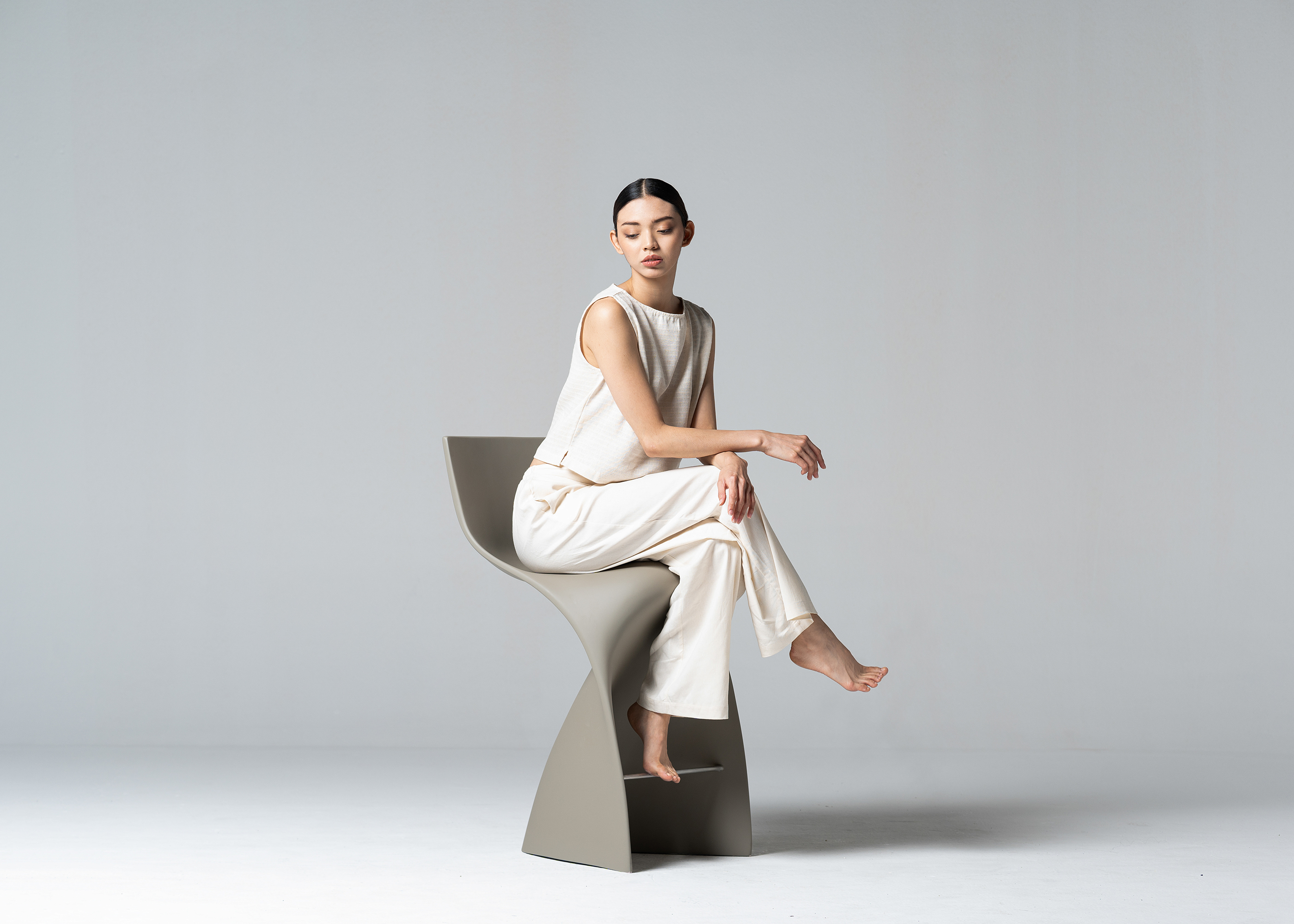 Lina Fiber Counter Stool